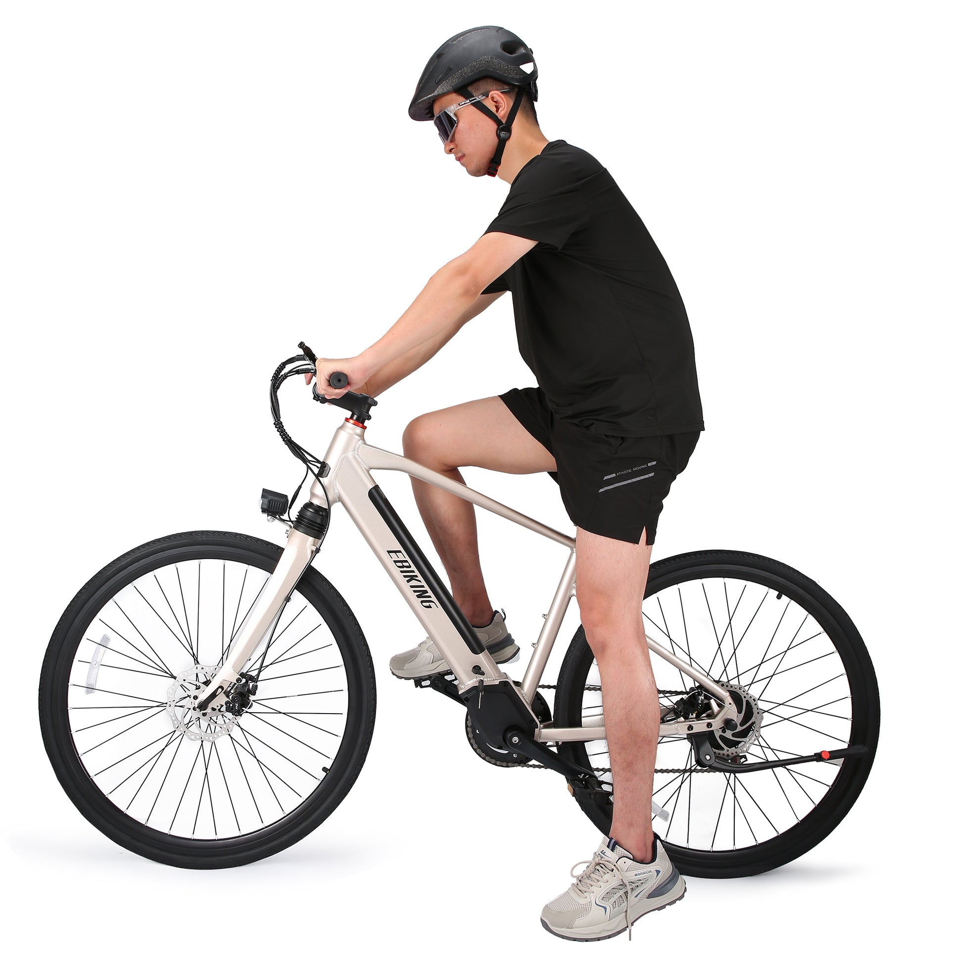 ​​Ultralight 17kg aluminum-frame e-bike​​ with ​​500W high-torque motor​​ and ​​Shimano 7-speed drivetrain​​,Features ​​100km range battery​​ and ​​IP56-rated LED headlight​​ for all-weather reliability.